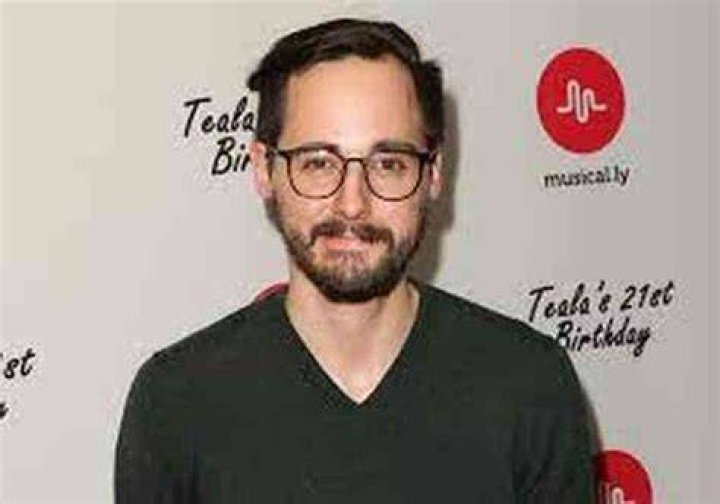Jake Thomas Net Worth